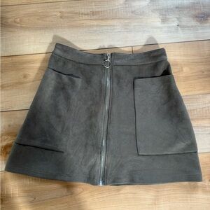 Stylish Brown Mini Skirt with Front Zipper